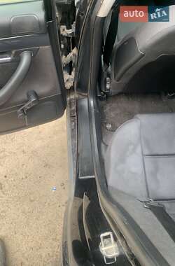 Универсал Audi A4 2001 в  фото 23 Универсал Audi A4 2001 в