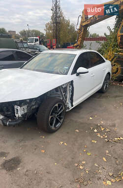 Седан Audi A4 2019 в Киеве