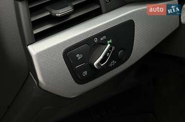 Седан Audi A4 2016 в  фото 35 Седан Audi A4 2016 в