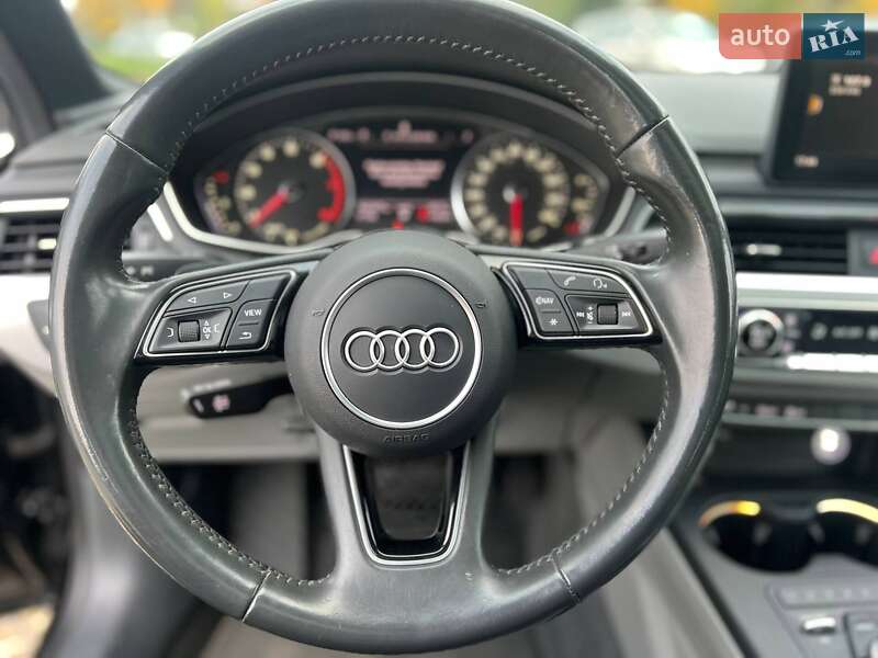 Седан Audi A4 2018 в Стрию