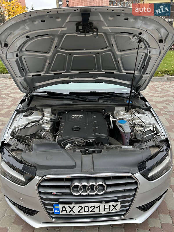 Седан Audi A4 2013 в Харькове