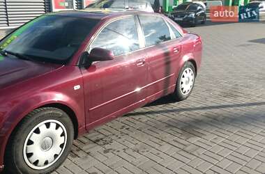Седан Audi A4 2004 в 