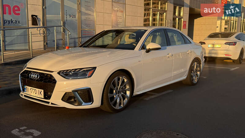 Audi A4 2023