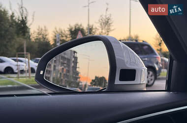 Седан Audi A4 2023 в 