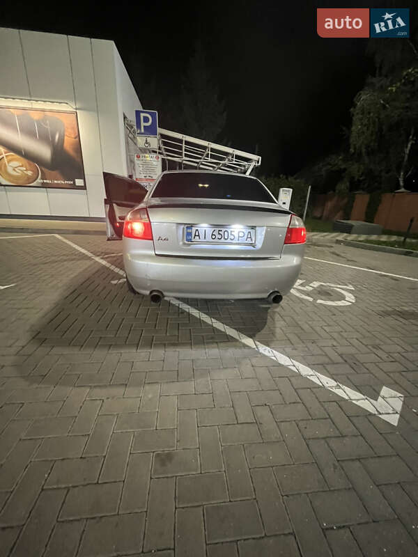 Седан Audi A4 2002 в Гребінках