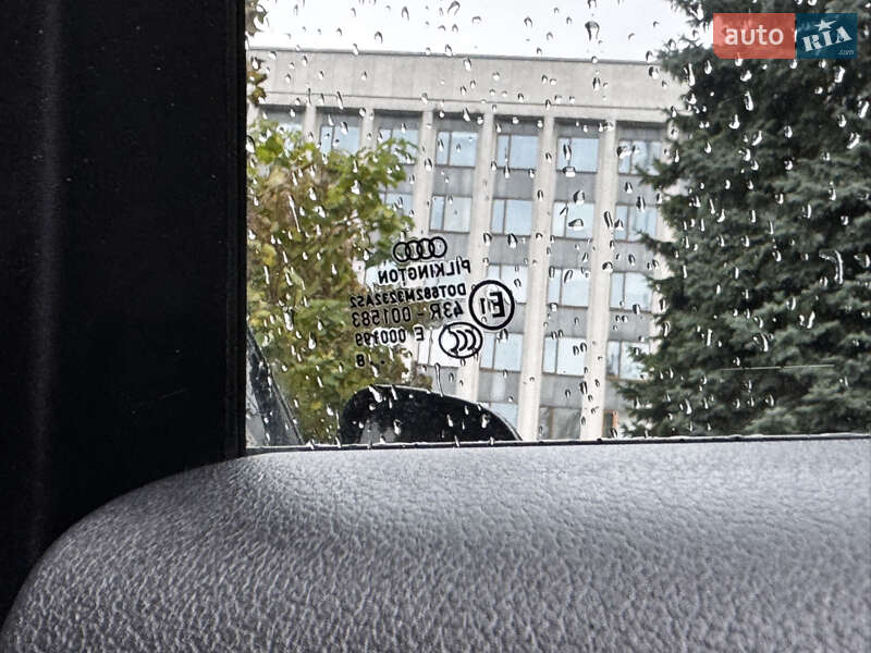 Седан Audi A4 2008 в Чернігові