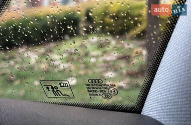 Седан Audi A4 2008 в  фото 17 Седан Audi A4 2008 в