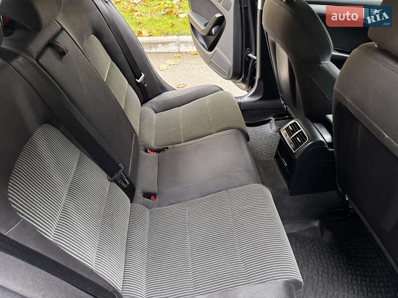 Седан Audi A4 2008 в Чернігові