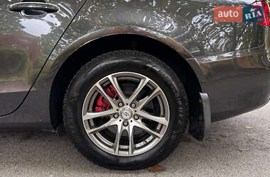 Седан Audi A4 2008 в  фото 6 Седан Audi A4 2008 в