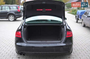 Седан Audi A4 2010 в 