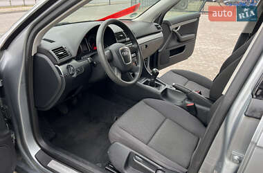 Универсал Audi A4 2006 в  фото 31 Универсал Audi A4 2006 в