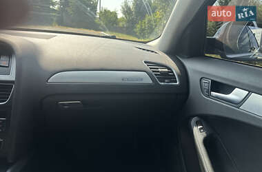 Седан Audi A4 2012 в 