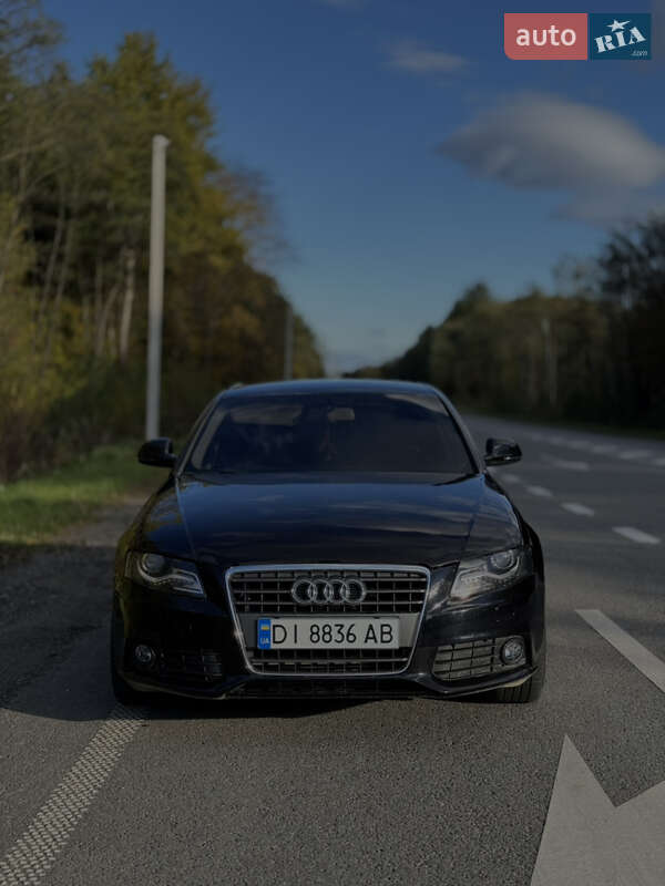 Седан Audi A4 2011 в 