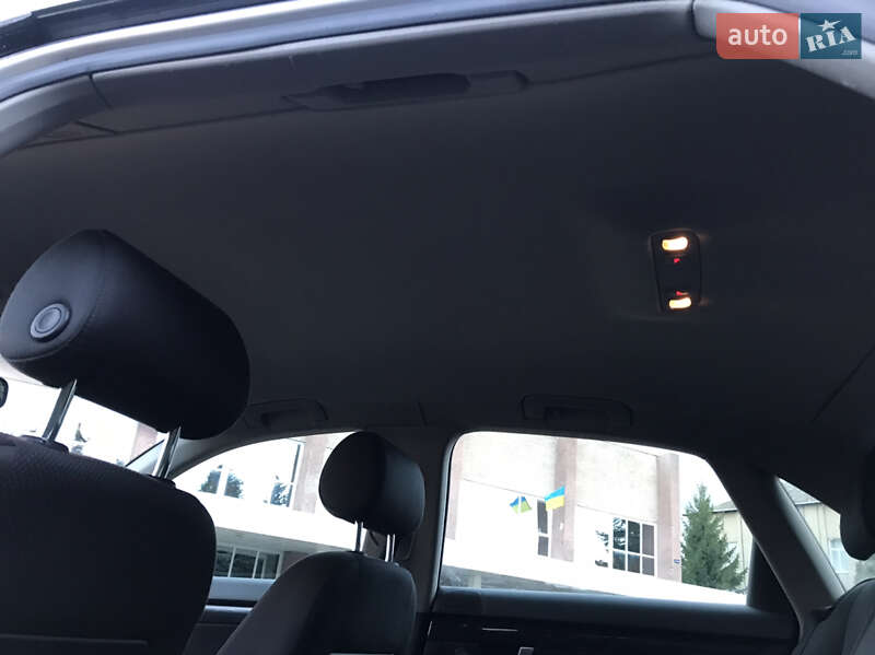 Седан Audi A4 2002 в Корсуне-Шевченковском