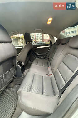 Седан Audi A4 2011 в 