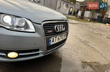 Седан Audi A4 2007 в  фото 24 Седан Audi A4 2007 в