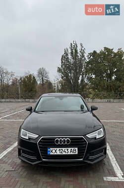 Седан Audi A4 2016 в 