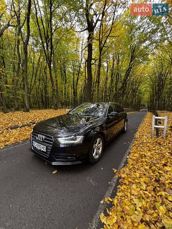 Универсал Audi A4 2012 в Луцке