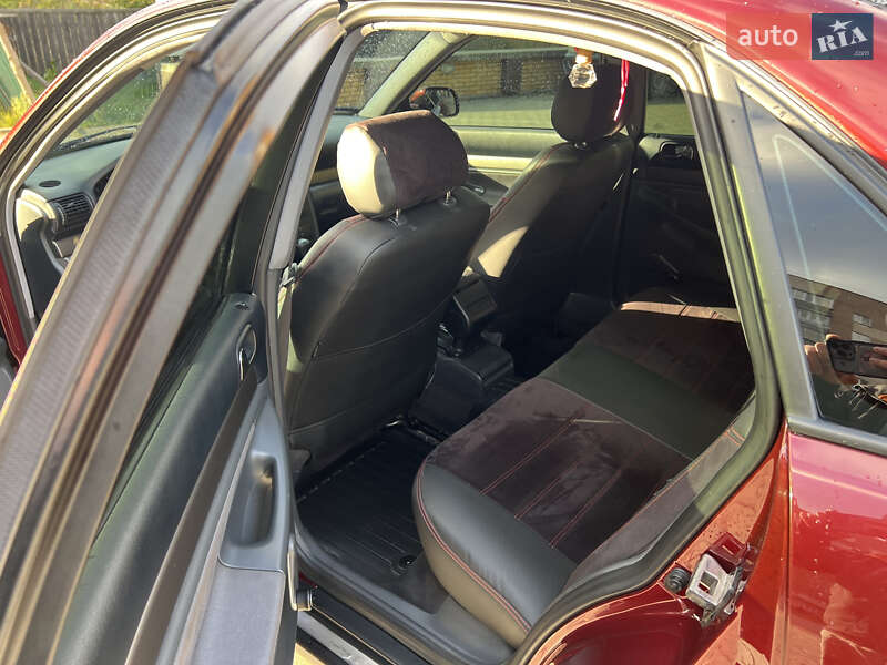 Седан Audi A4 1999 в Хмельницькому