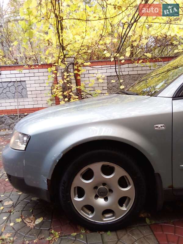 Седан Audi A4 2003 в Харькове