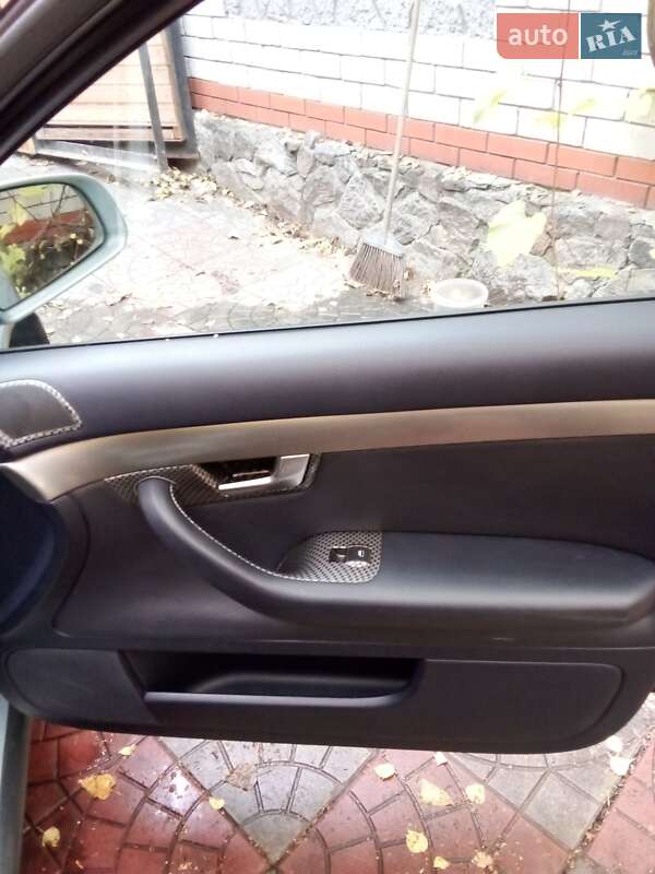 Седан Audi A4 2003 в Харькове