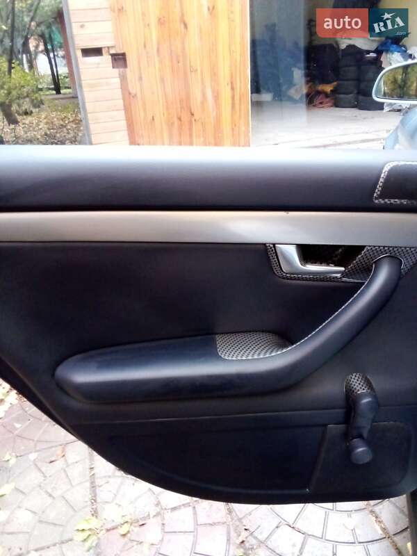 Седан Audi A4 2003 в Харькове