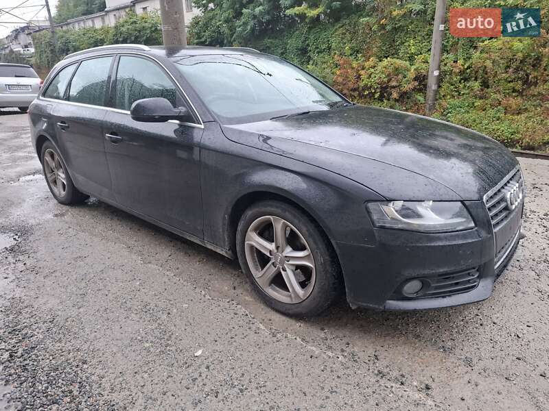 Универсал Audi A4 2011 в Киеве