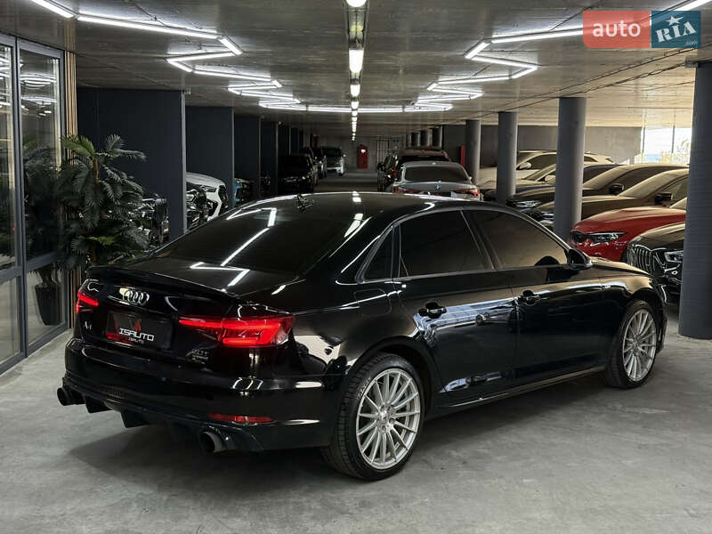 Седан Audi A4 2018 в Одессе