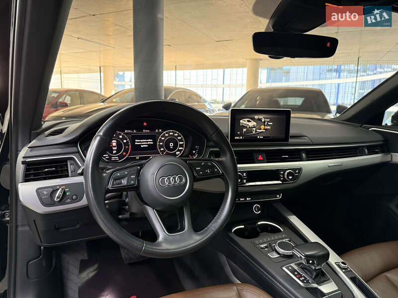 Седан Audi A4 2018 в Одессе