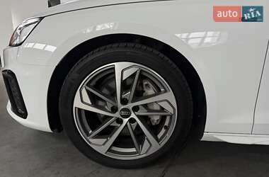 Седан Audi A4 2024 в 