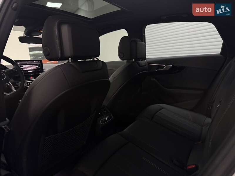 Седан Audi A4 2024 в Полтаві