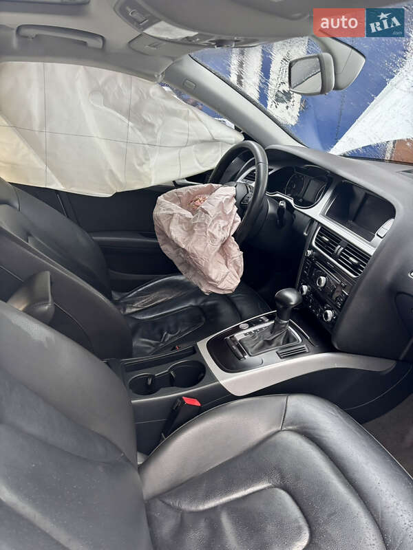 Седан Audi A4 2015 в Харкові