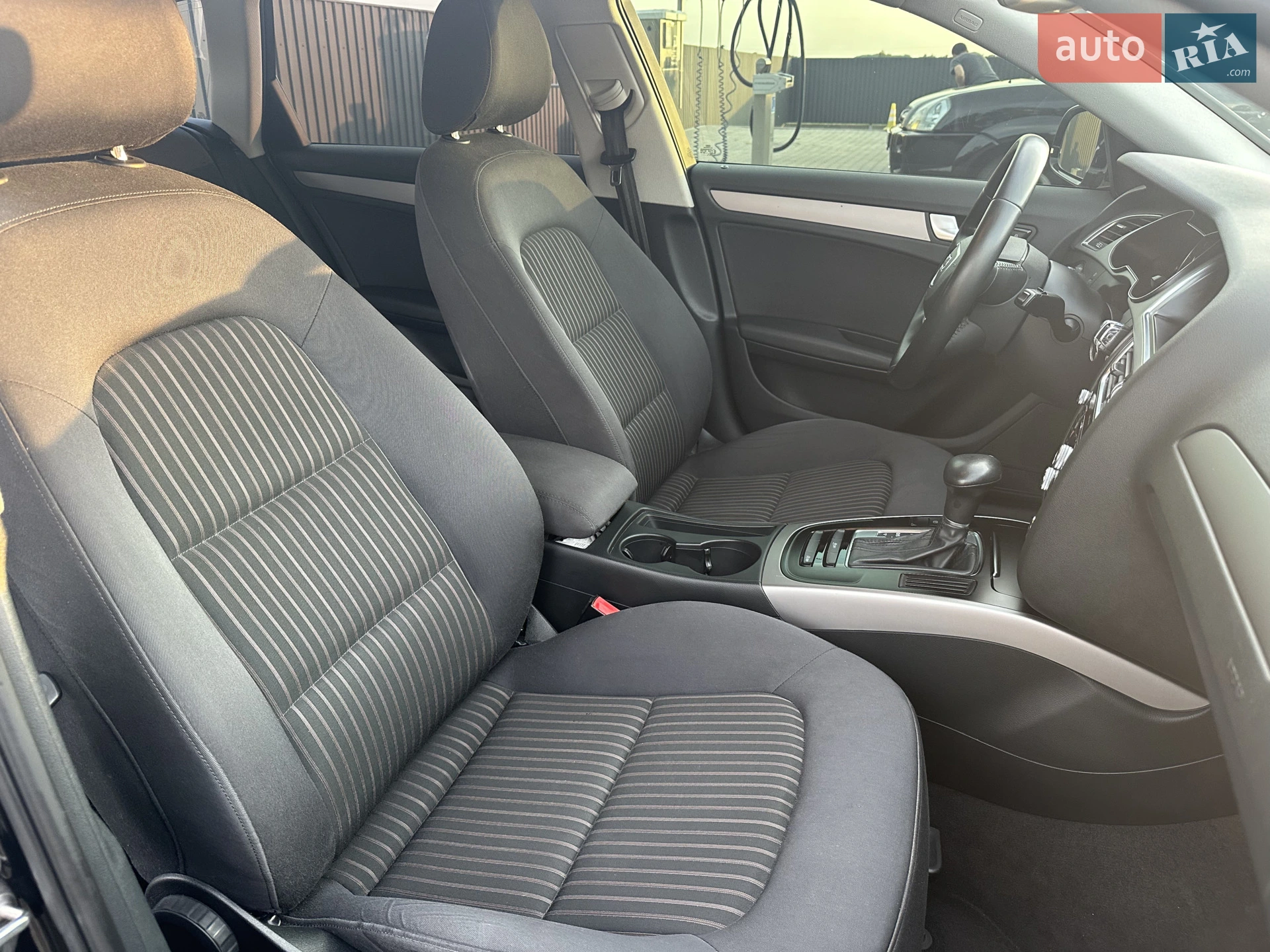 2012 Audi A4 - мініатюра 5