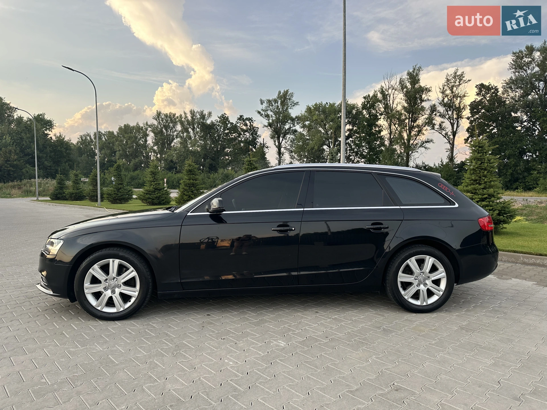 2012 Audi A4 - мініатюра 18