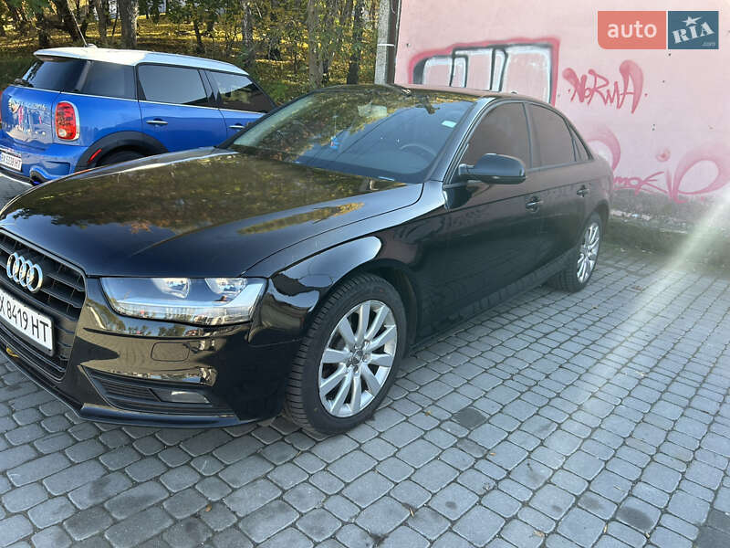 Седан Audi A4 2013 в Хмельницькому фото 4 Седан Audi A4 2013 в Хмельницькому