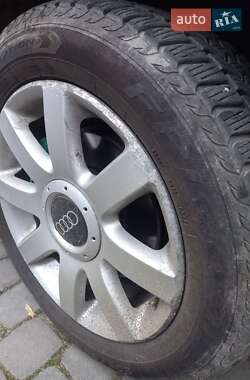 Седан Audi A4 1996 в  фото 13 Седан Audi A4 1996 в