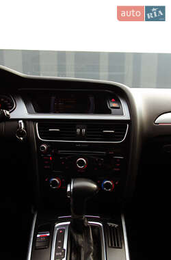 Седан Audi A4 2013 в 
