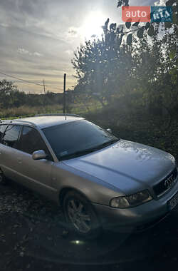 Універсал Audi A4 2000 в 
