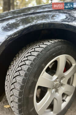 Седан Audi A4 2011 в  фото 10 Седан Audi A4 2011 в