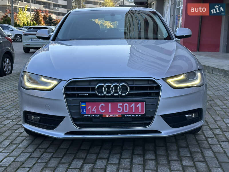 Седан Audi A4 2013 в Львове