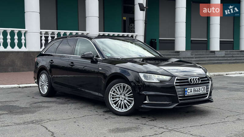 Универсал Audi A4 2018 в 