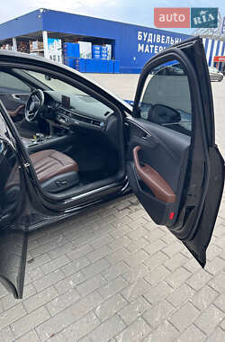 Седан Audi A4 2016 в 