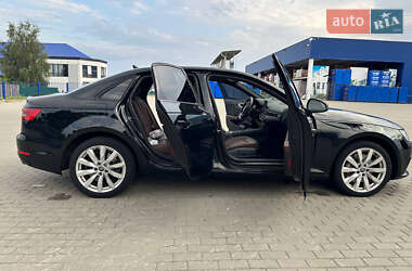 Седан Audi A4 2016 в 