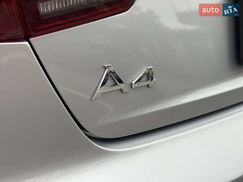 Седан Audi A4 2018 в Киеве