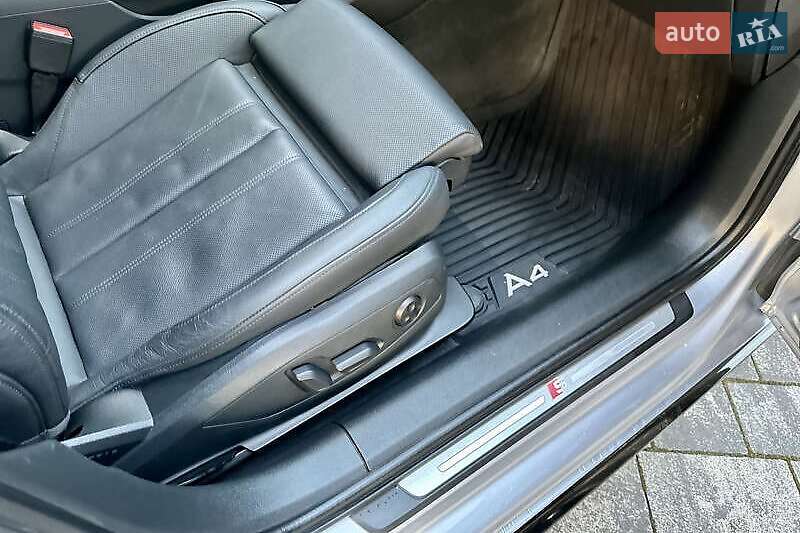 Седан Audi A4 2017 в Львові