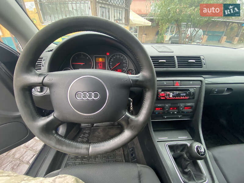 Универсал Audi A4 2003 в Киеве