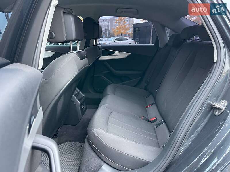 Седан Audi A4 2018 в Києві фото 9 Седан Audi A4 2018 в Києві