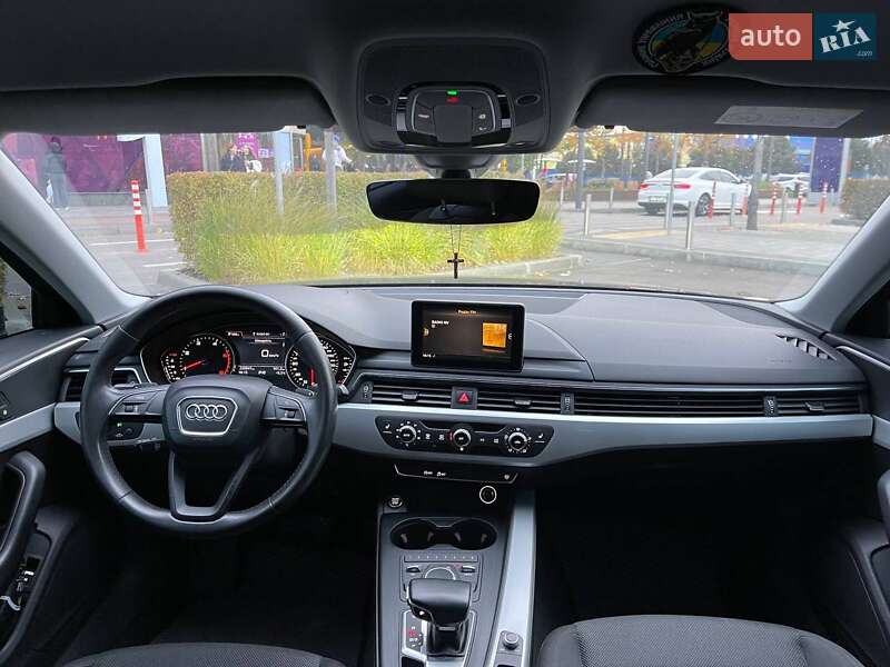 Седан Audi A4 2018 в Києві фото 23 Седан Audi A4 2018 в Києві