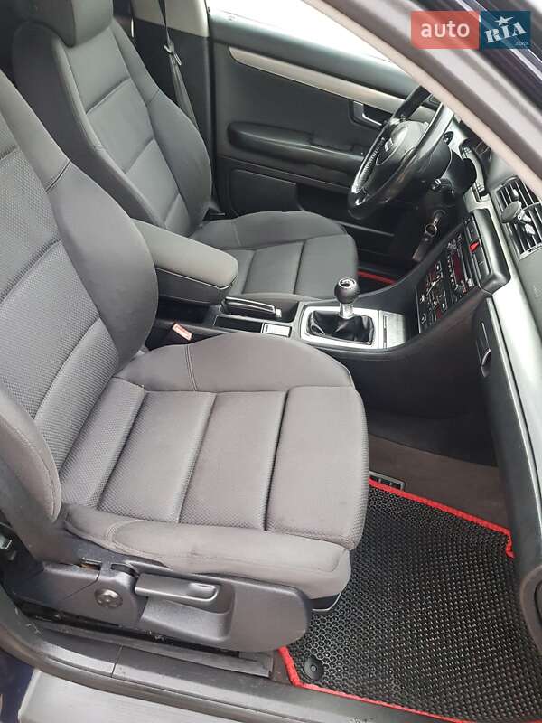 Седан Audi A4 2001 в Мене фото 25 Седан Audi A4 2001 в Мене