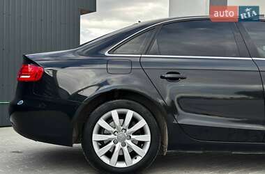 Седан Audi A4 2011 в  фото 10 Седан Audi A4 2011 в